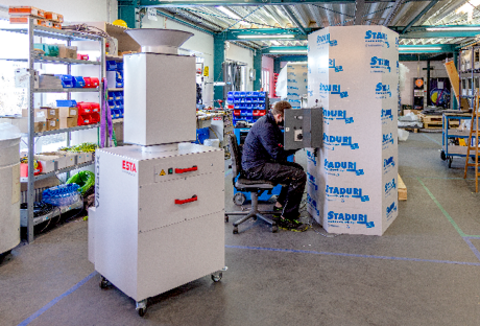 Mobiler Luftreiniger in der Produktion Mobiler Luftreiniger in der Produktion