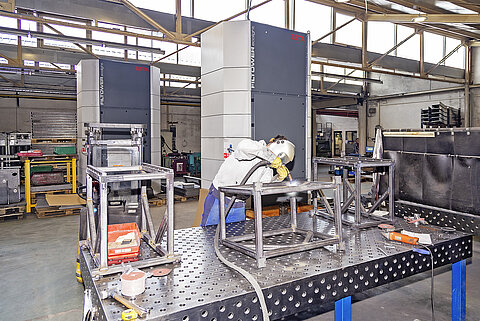 ESTA Absauganlagen in der Metallbearbeitung ESTA Absauganlagen in der Metallbearbeitung