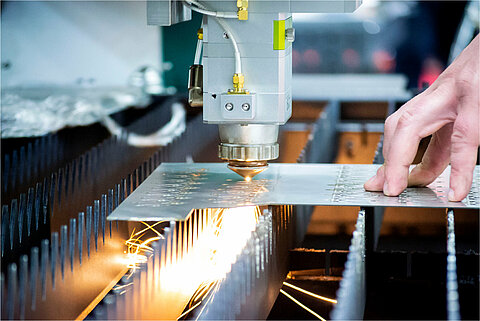 Absaugtechnik im Maschinenbau Absaugtechnik im Maschinenbau