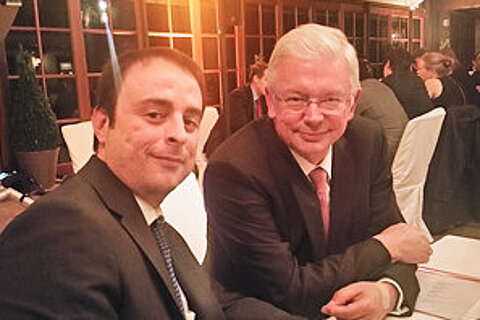 Zusammentreffen von Alexander Kulitz und Roland Koch.