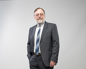 Dr. Peter Kulitz