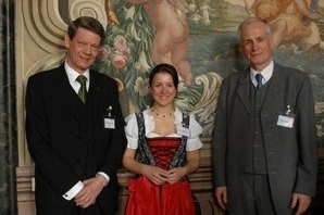 Mr Jakob, ESTA shareholder Jessica Kulitz and Mr Gardeik.