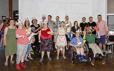 The ESTA theater project with trainees and workshop employees of the Donau-Iller Werkstätten. The ESTA theater project with trainees and workshop employees of the Donau-Iller Werkstätten.