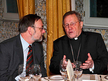 Discussion between Cardinal Kasper and Dr. Peter Kulitz in Rome.