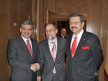 Turkish President Abdullah Gül with Dr. Kulitz and TOBB President M. Rifat Hisarciklioglu.