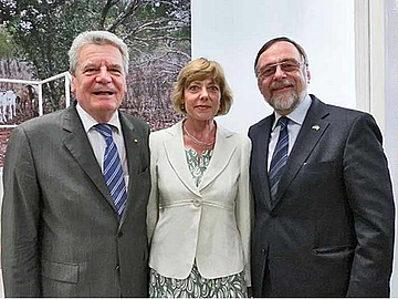 Joachim Gauck, Daniela Schadt und Dr. Peter Kulitz.