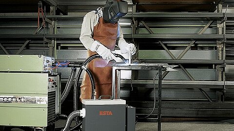 Die SRF T-Serie ist ein stationärer Schweissrauchfilter. Die SRF T-Serie ist ein stationärer Schweissrauchfilter.