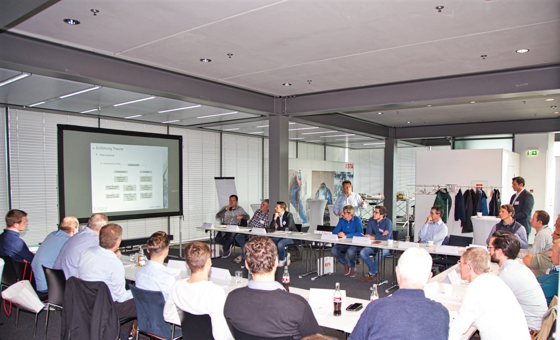 Mitglieder des EnBW Netzwerktreffens bei ESTA Mitglieder des EnBW Netzwerktreffens bei ESTA