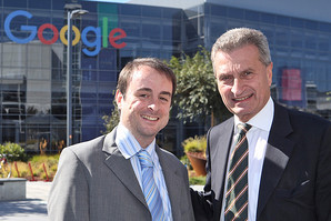 Alexander Kulitz mit EU-Kommissar Günther Oettinger im Silicon Valley Alexander Kulitz mit EU-Kommissar Günther Oettinger im Silicon Valley