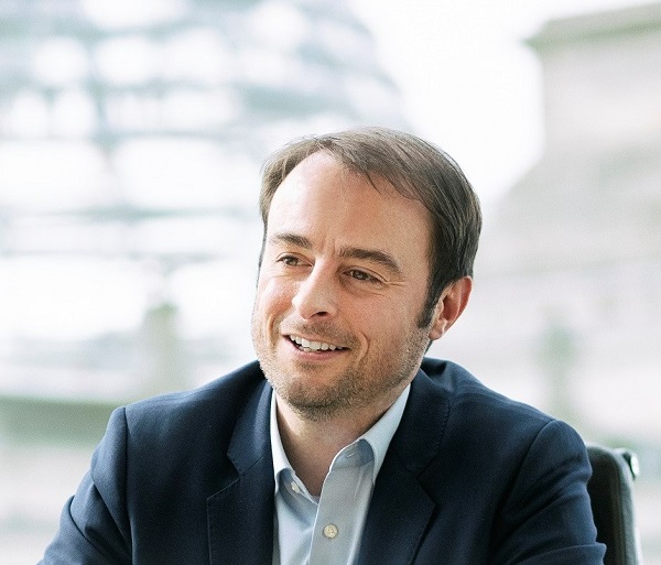 ESTA Gesellschafter Alexander Kulitz. ESTA Gesellschafter Alexander Kulitz.