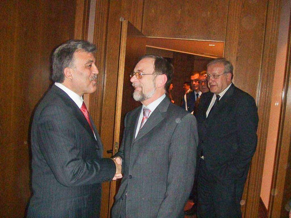 Dr. Kulitz and the Turkish President Abdullah Gül in Ankara Dr. Kulitz and the Turkish President Abdullah Gül in Ankara