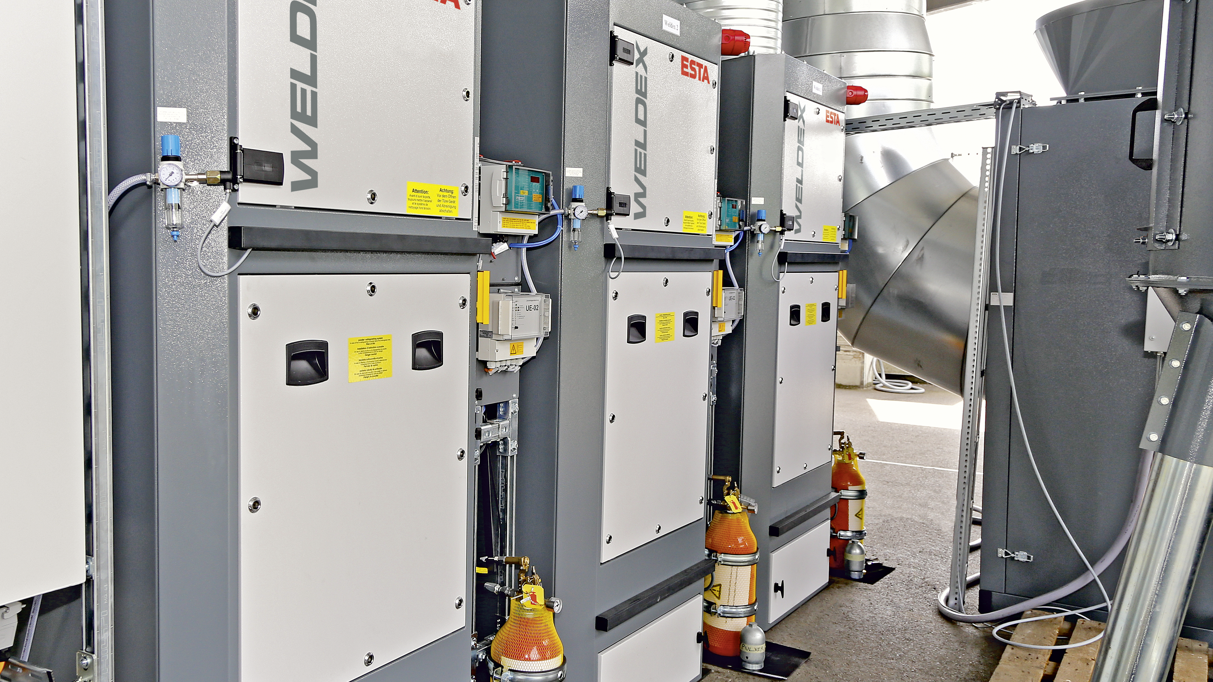 Die WELDEX F-Serie mit mehreren Filtermodulen. Die WELDEX F-Serie mit mehreren Filtermodulen.